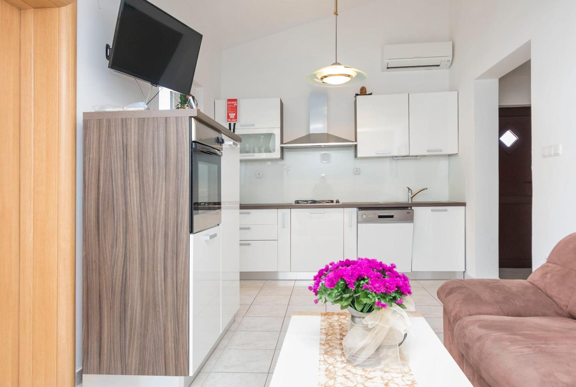 רוגוזניצה Apartments Glorija מראה חיצוני תמונה